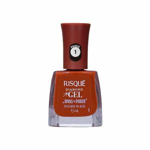 Esmalte Cremoso Risqué Diamond Gel Desfilando em Milão