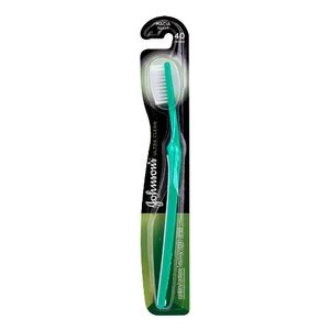 Escova Dental Johnson’s Reach Ultra Clean Macia 40